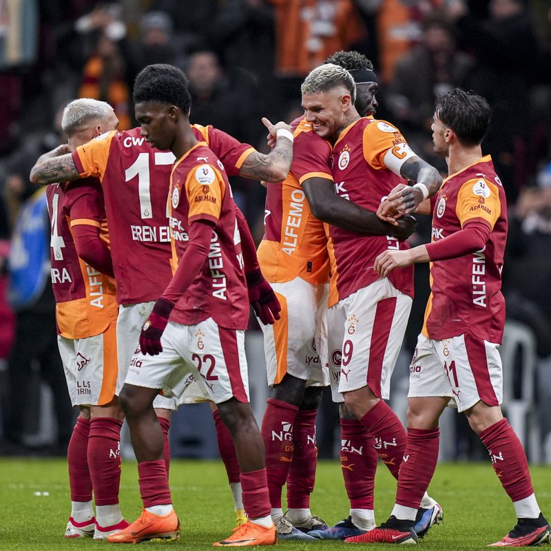 Galatasaray, şampiyonluğa doğru hızla ilerliyor.