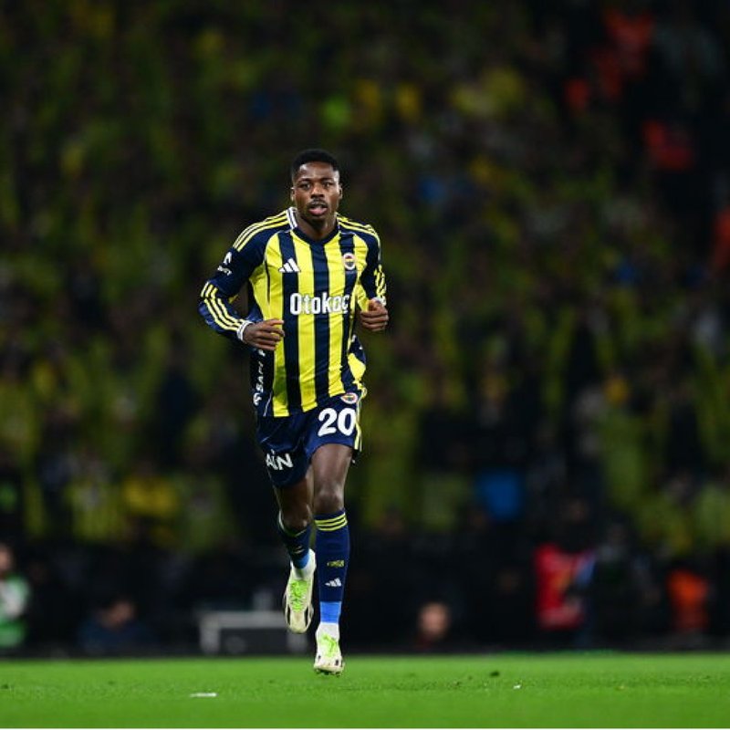 Schalke 04'ten Musaba'ya kanca!