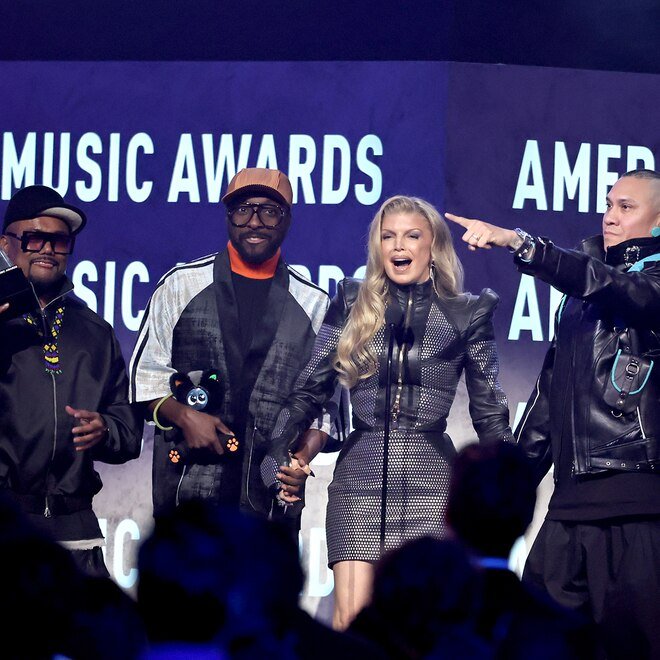 Emotional Fergie Reunites With Black Eyed Peas "Brothers" at AMAs 2026