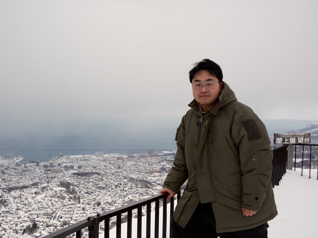 I've been a product manager at one of China's biggest tech firms. Here's how Chinese AI products are built differently.