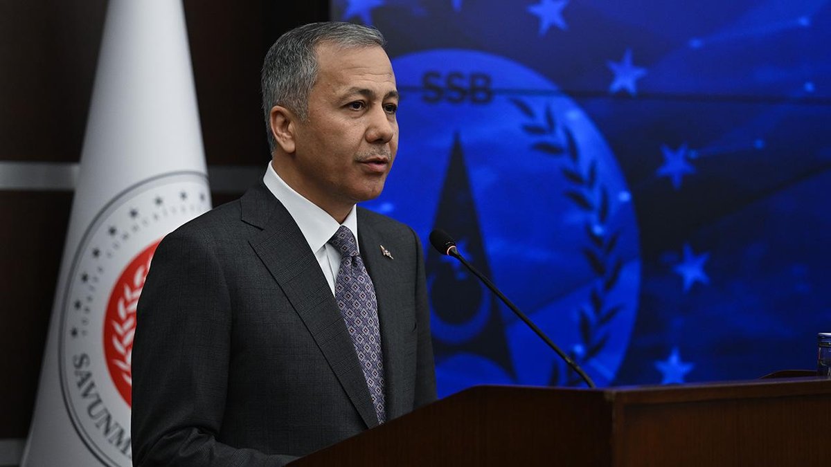 "Bakan Yerlikaya, şehit polis: Fethi Sekin'i unutmadı ve andı"