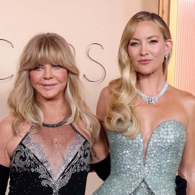 Kate Hudson, Goldie Hawn Steal the Show on the Oscars Red Carpet