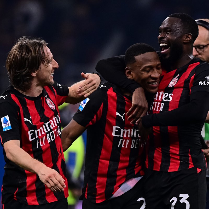 Milan iki maç sonra kazandı!