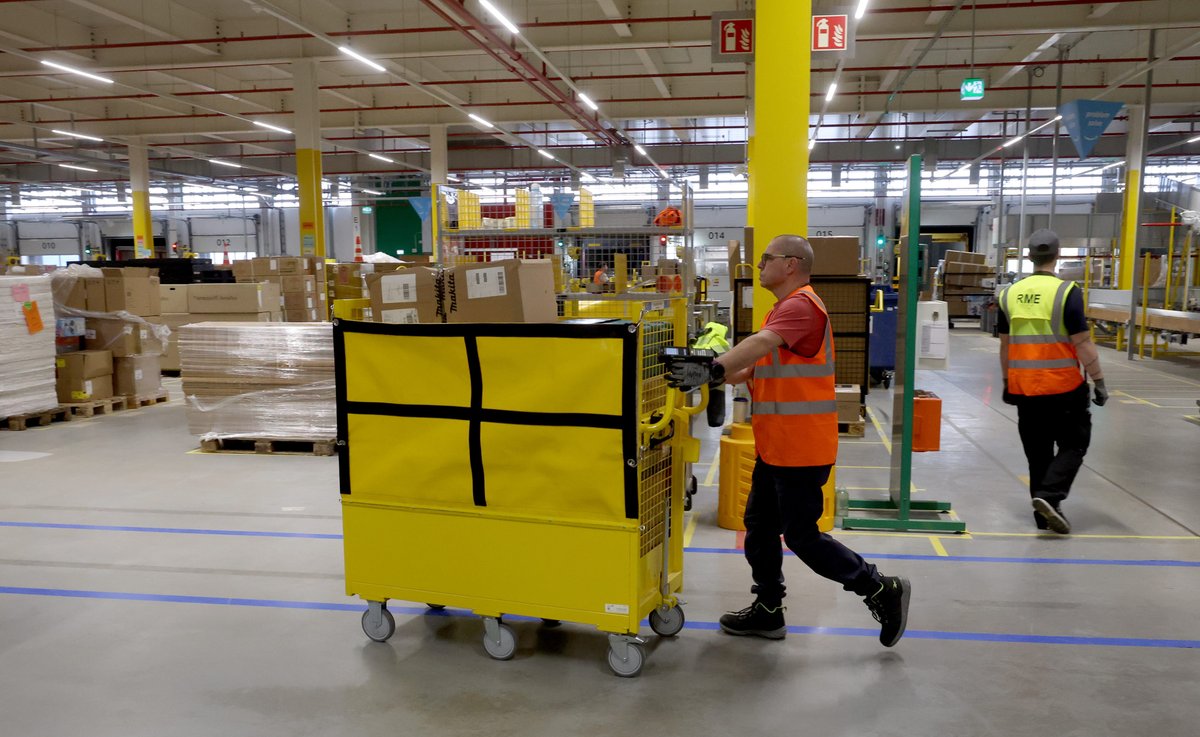 "Amazon, Diğer Sitelerden Ürünleri İzin Almadan Listeleyerek Perakendecileri Kızdırdı"