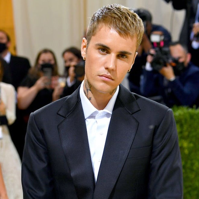 Justin Bieber, Oğlu Jack ile Yeni Fotoğraflarında Tatil Coşkusunu Gösterdi