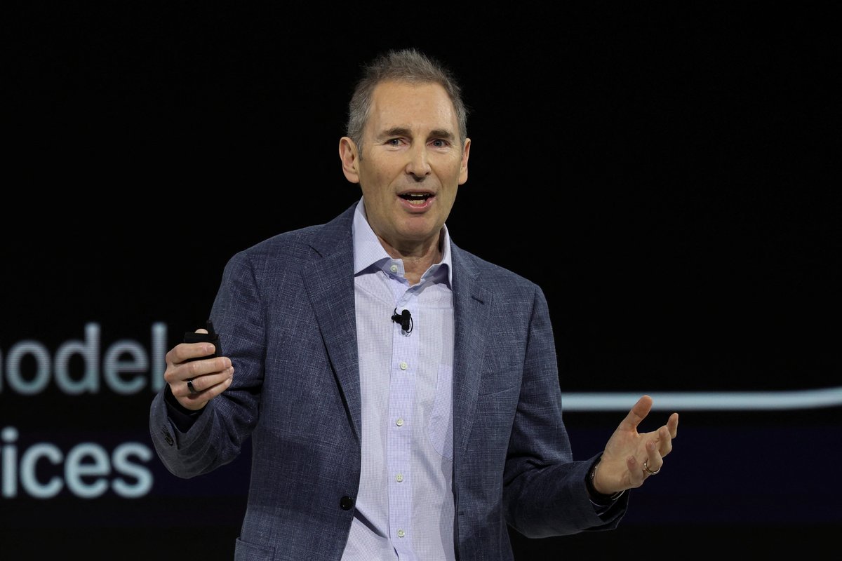 Amazon'un CEO'su: Gümrük tarifeleri, stoklar tükenirken fiyatlara yansımaya başladı