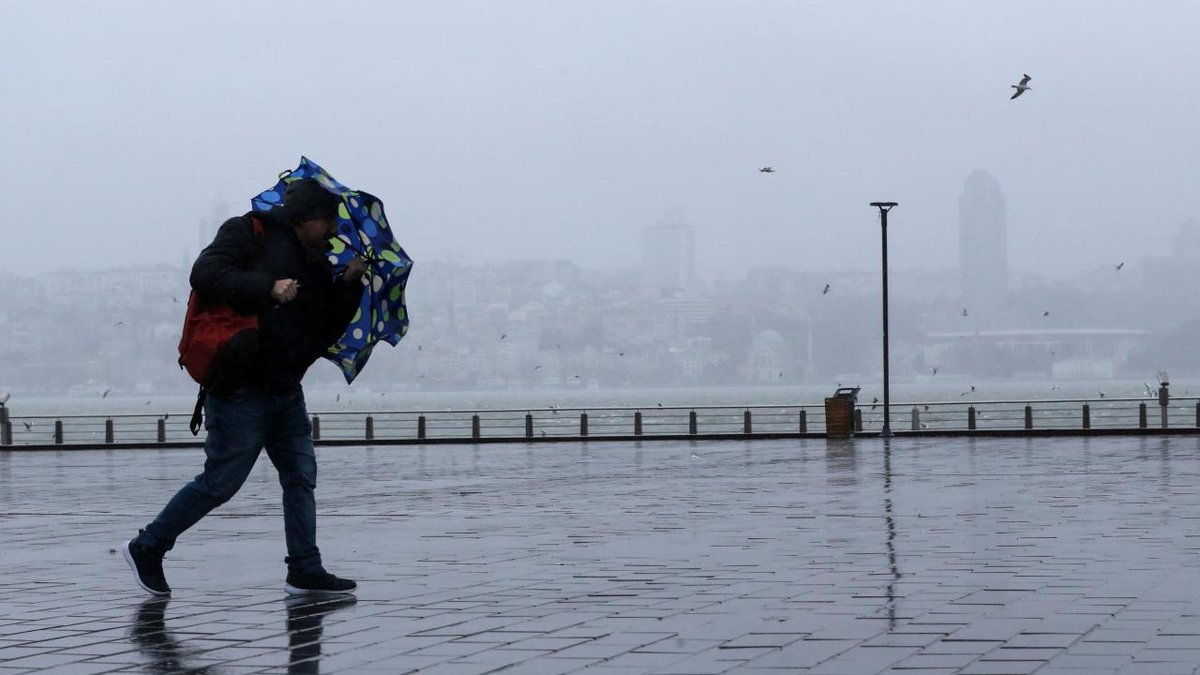 "İstanbul İçin Fırtına Uyarısı Yapıldı"