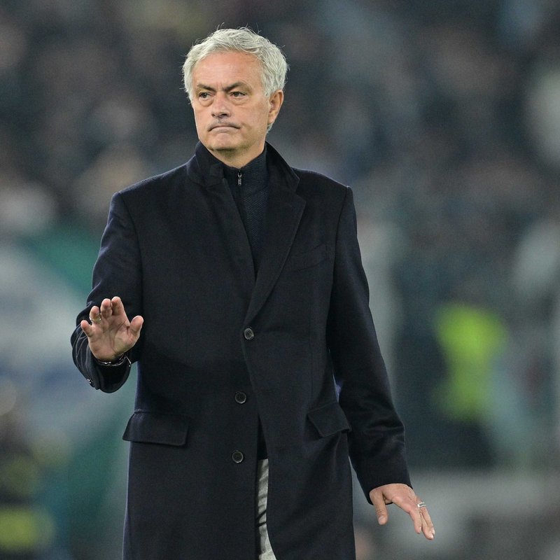 "Turnuvadan çıkan Mourinho'dan gece yarısı beklenmedik açıklama!"