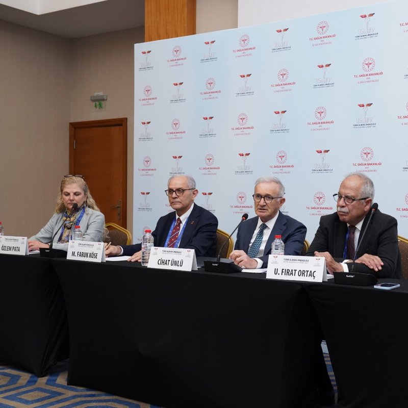 Sosyal medyadaki tavsiyeler: üzerinden tedavi uygulanmaz