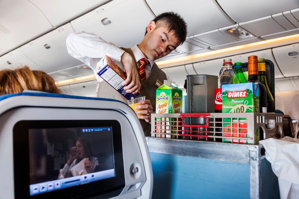 Stop getting drunk on your flight — or: risk landing on the UK's rowdy passenger database