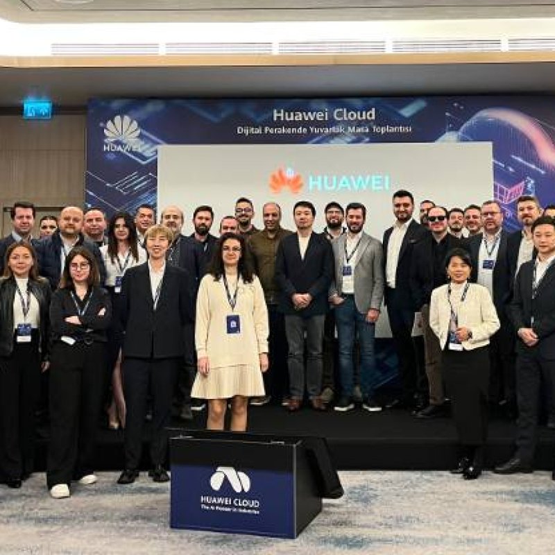 "Bulut tabanlı hizmetler detaylı bir şekilde incelendi"