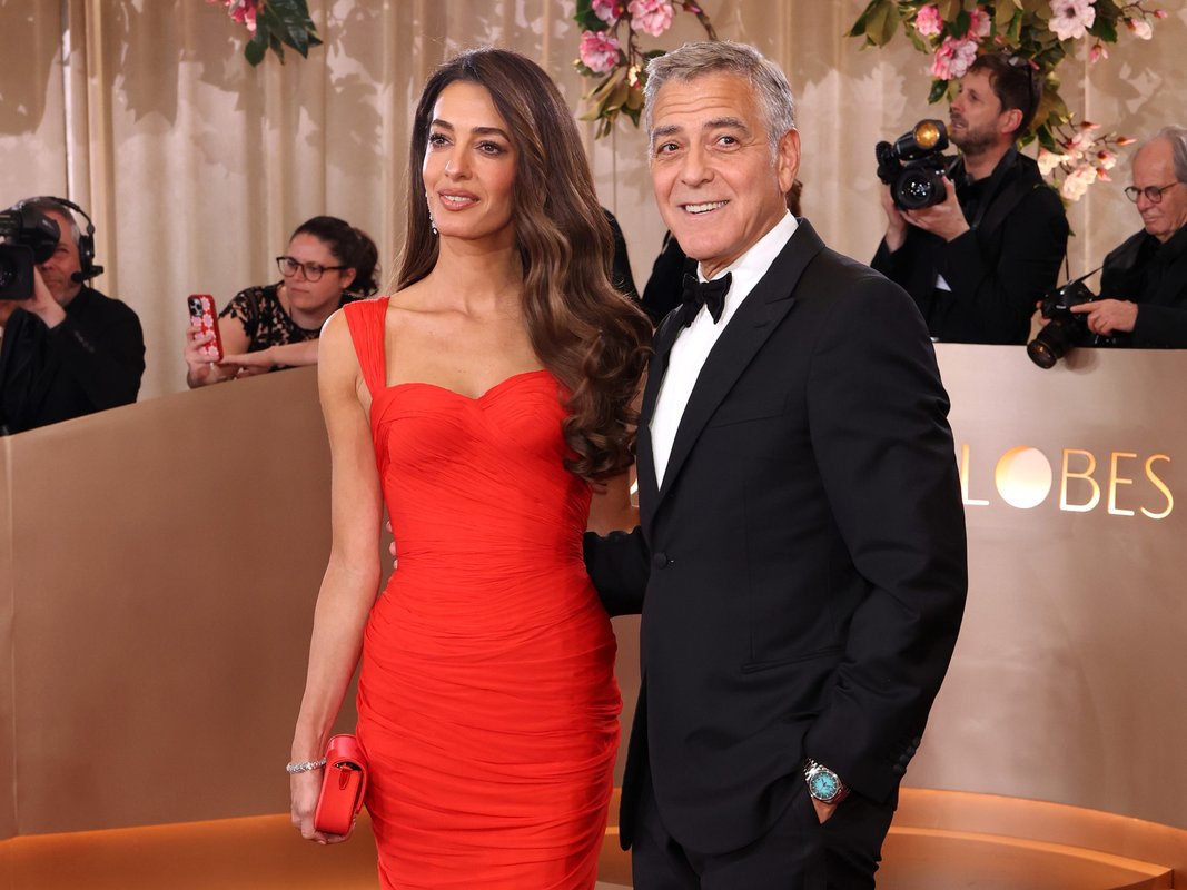 "George ve Amal Clooney, Hollywood'un en şık çiftleri arasında yer almaya devam ediyor"