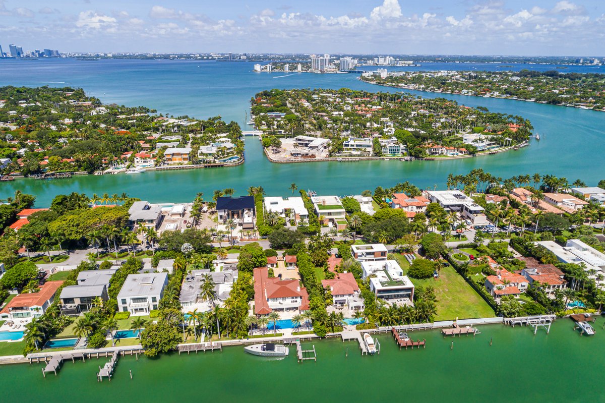 California's billionaires are moving to Miami.: We mapped out where they are buying.
