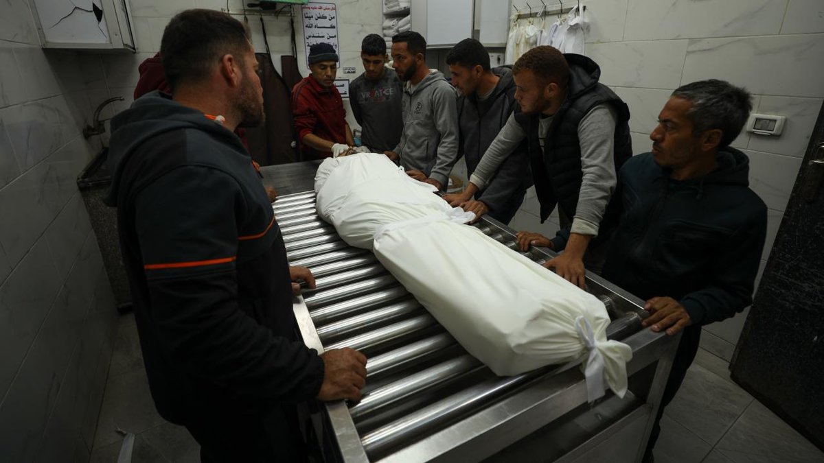 "İsrail, ateşkes koşullarına rağmen Gazze'ye saldırdı: Dokuz ölü var"