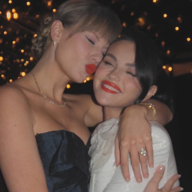 Selena Gomez Stuns at Pal Taylor Swift, Travis Kelce's Wedding