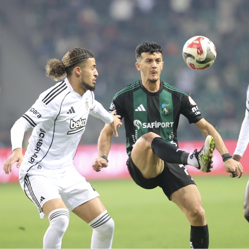 "Beşiktaş, kupada son dakikada 1 puanı elde etti!"