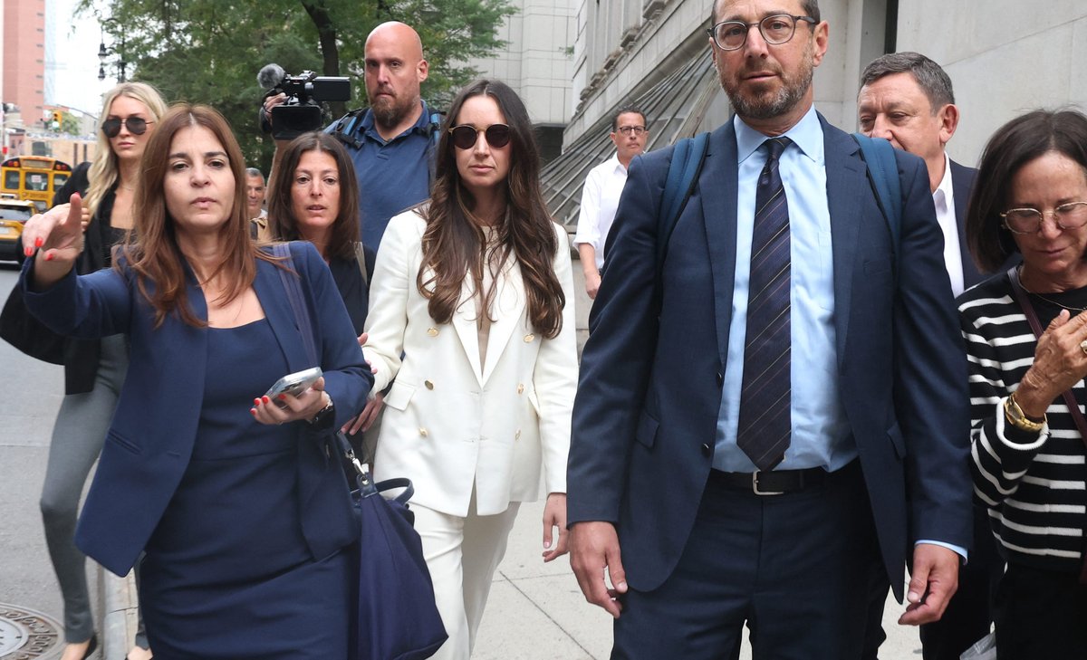 JPMorgan, Charlie Javice'in 78 milyon dolarlık savunma masraflarını sorguladı: 161 dolarlık deniz ürünleri kulesi ve 530 dolarlık şekerleme.