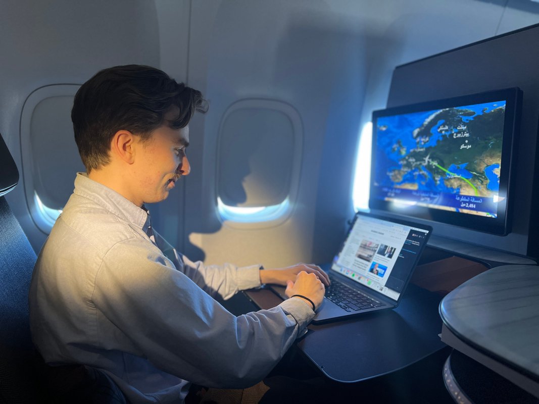 Elon Musk's Starlink is becoming an in-flight must-have. I: tried it on Qatar Airways, and it's a game changer.