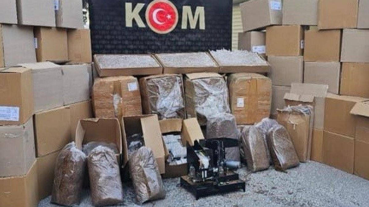 Uşak'ta 837 bin kaçak makaron yakalandı
