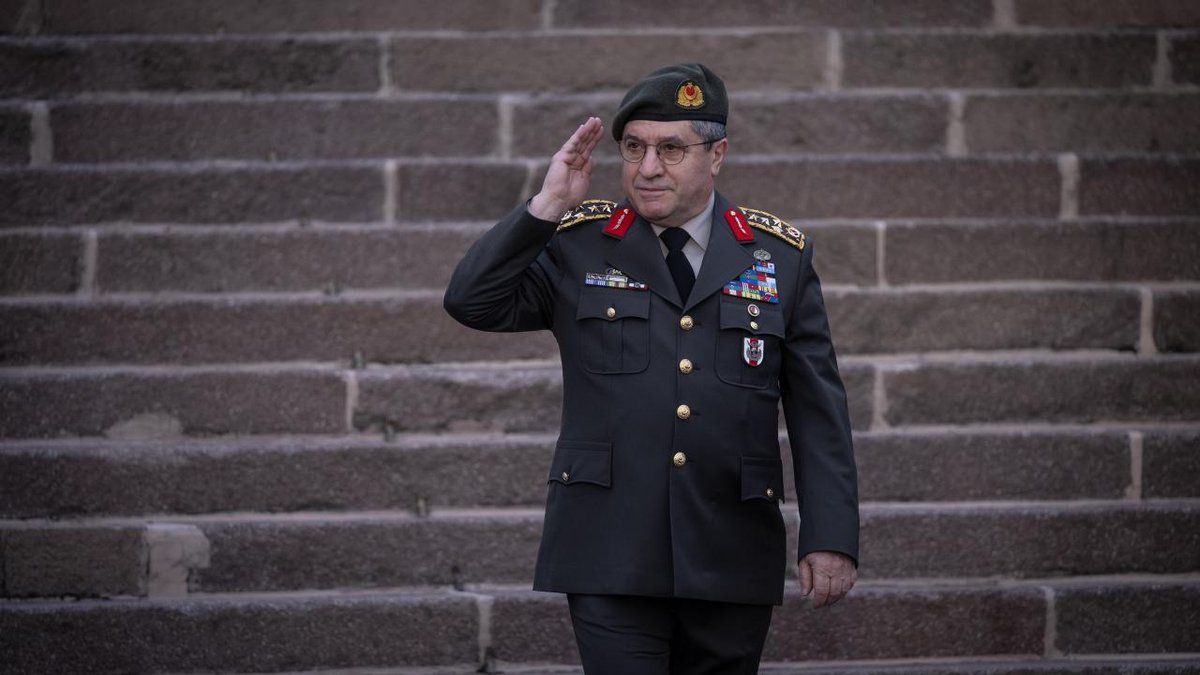 "Genelkurmay Başkanı Orgeneral Selçuk Bayraktaroğlu, Suriyeli meslektaşıyla bir araya geldi"