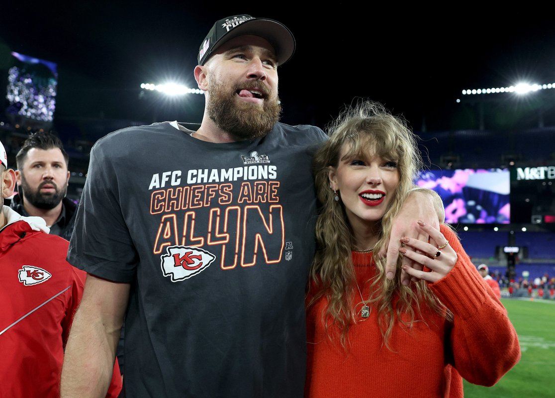 Taylor Swift, Travis Kelce gibi bir sporcu: ile çıkarsa neler konuşacağını merak ettiğini itiraf etti.