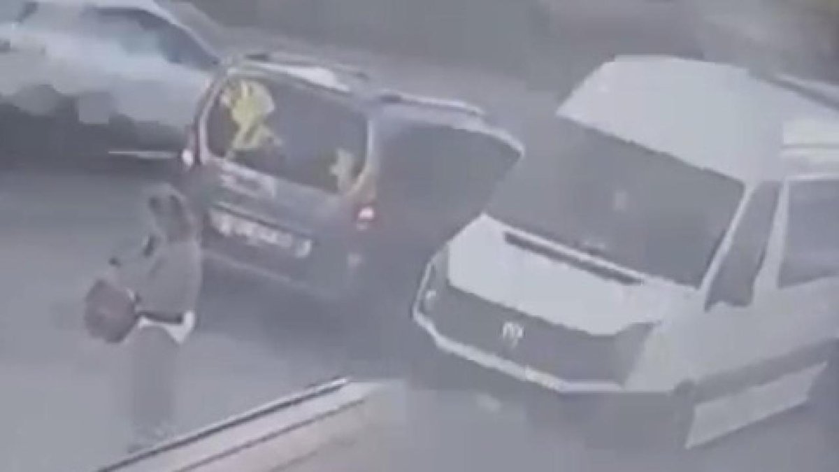"Trabzon'da bir yaya, minibüs tarafından metrelerce sürüklendi"
