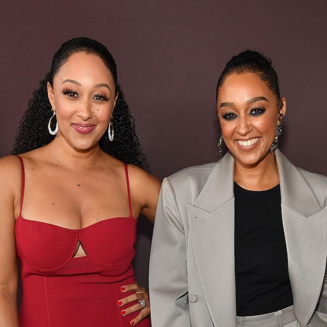 Tia Mowry, Tamera Mowry ile İlişkisi Hakkında Ayrılık İddiaları Arasında Güncelleme Paylaştı