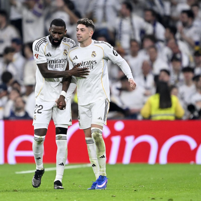 Real Madrid, Atletico Madrid'i yıktı!