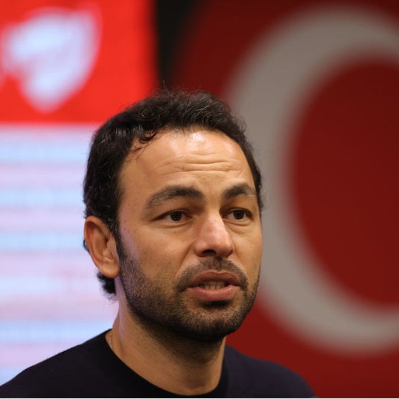 Selçuk İnan: Maçlarda kaybetmemek için mücadele veriyoruz