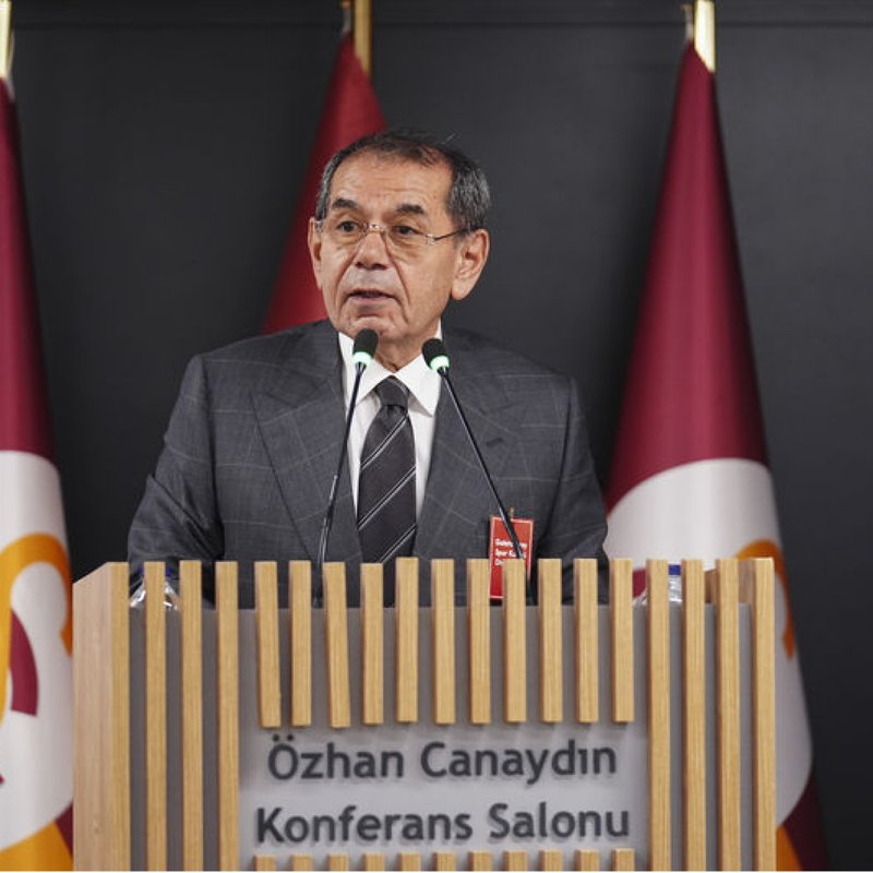 "Dursun Özbek'ten yeni transfer ile ilgili açıklama!"