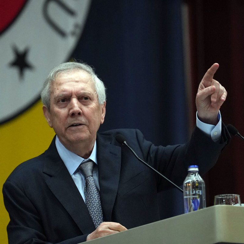 Aziz Yıldırım'dan transfer: ve teknik direktör açıklaması!