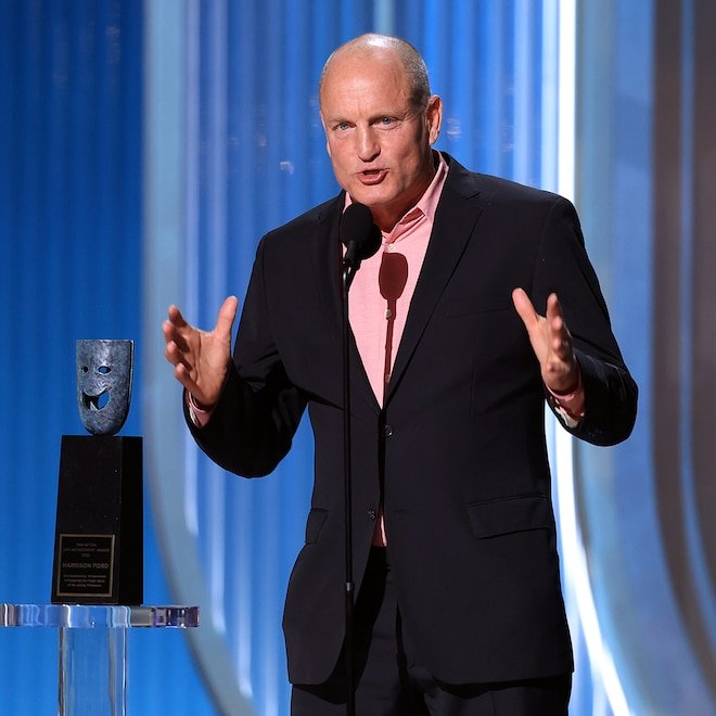 Woody Harrelson Calls Out "Tough": Crowd During Harrison Ford Tribute