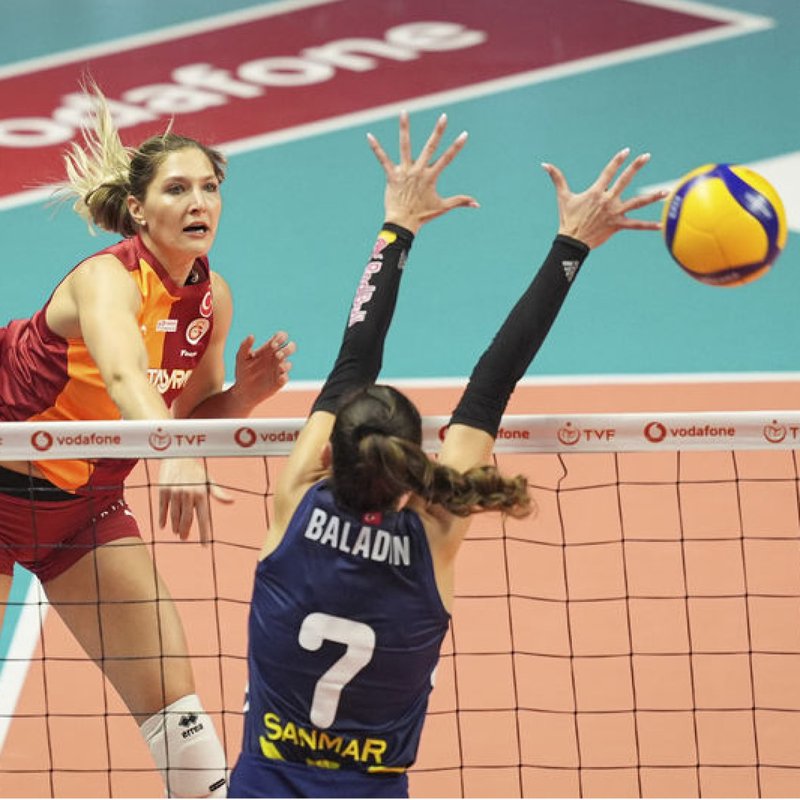 "Voleybolda büyük karşılaşma: Galatasaray - Fenerbahçe mücadelesi"