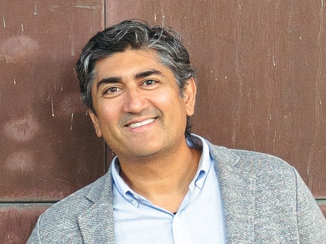 The career ladder is fading as AI reshapes work, LinkedIn exec says