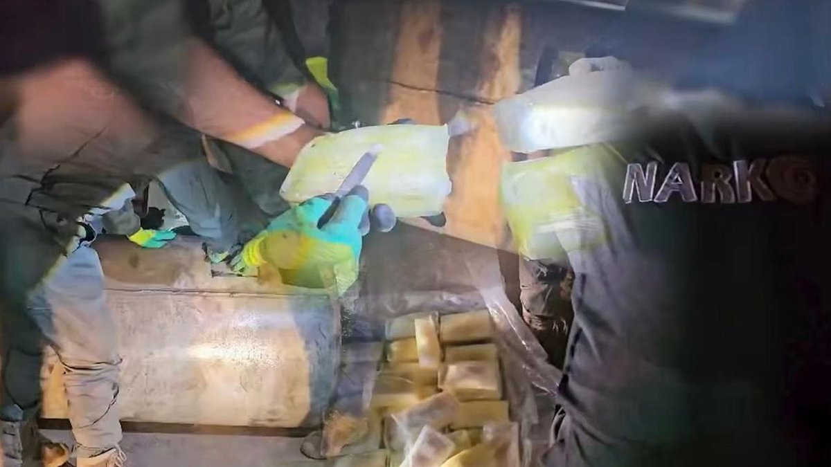 "Şırnak'ta 142 kilo metamfetamin yakalandı"