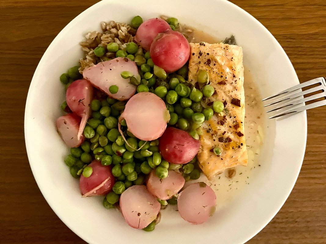 I asked ChatGPT to tweak my diet to lose fat and gain muscle. It spotted the habits holding me back.