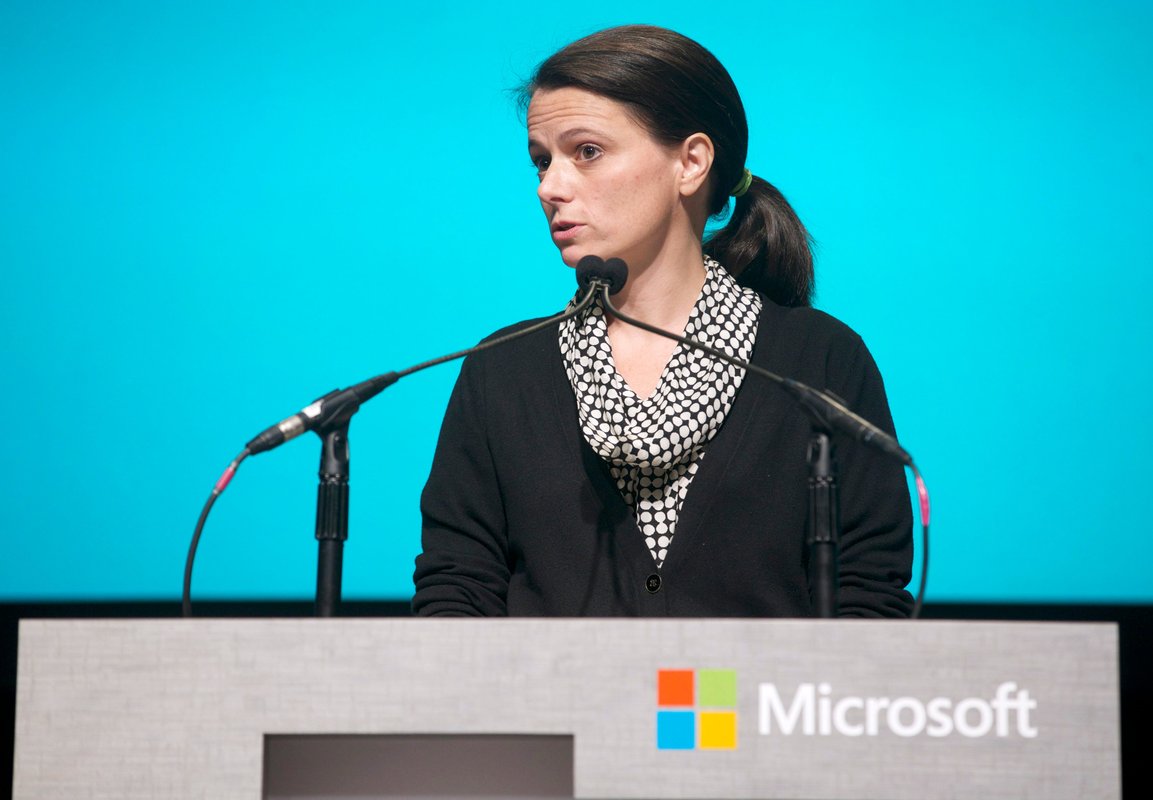 "Microsoft'un CFO'sunun çalışanlara yönelik notunda yapay: zeka anlaşmaları, yazılım geliştirme ve çipler vurgulandı"