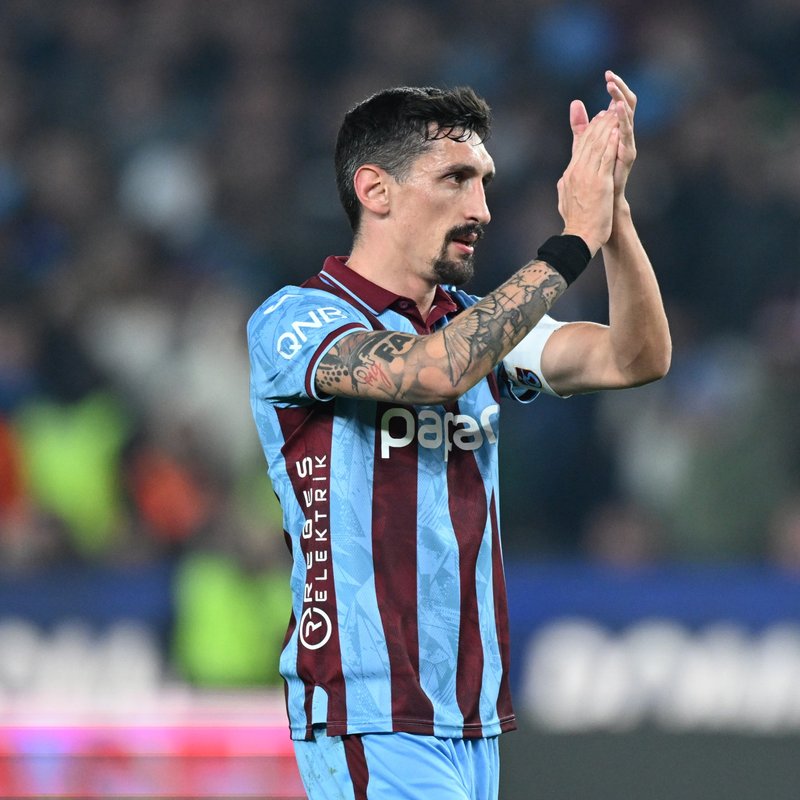 "Trabzonspor'dan Sakatlık Duyurusu: Savic'in Durumu"