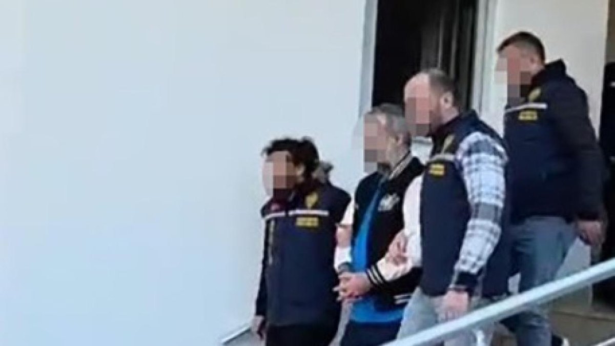 "Beş yüz kırk üç yıl hapis cezası olan kaçak yakalandı"