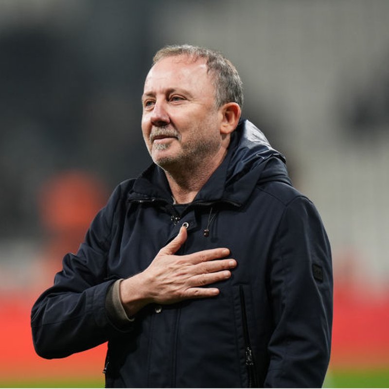 Sergen Yalçın'dan tek değişiklik!