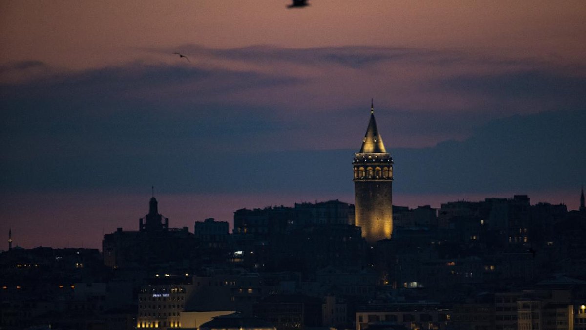 "Kuzey Yarımküre kış mevsimini: 'en karanlık gece' ile karşılıyor"