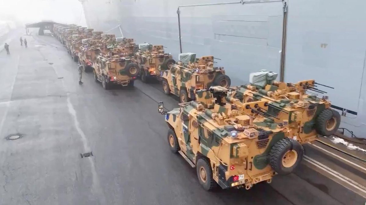 "Türk Tankları Almanya'da Görevde"