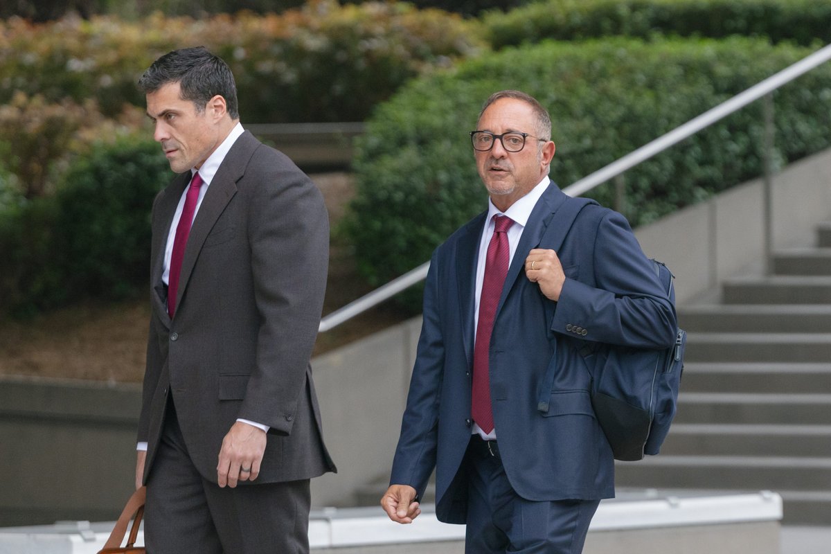 The defense in Andrew Left's fraud trial is hammering down on a simple question: Can people disagree about stocks?