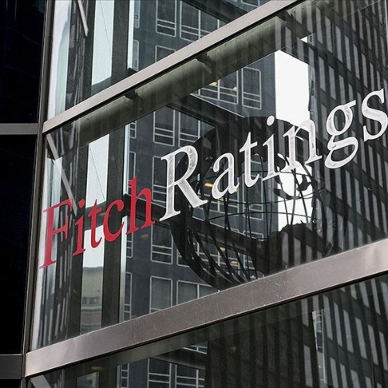 Fitch, Ukrayna'nın kredi derecelendirmesini artırdı