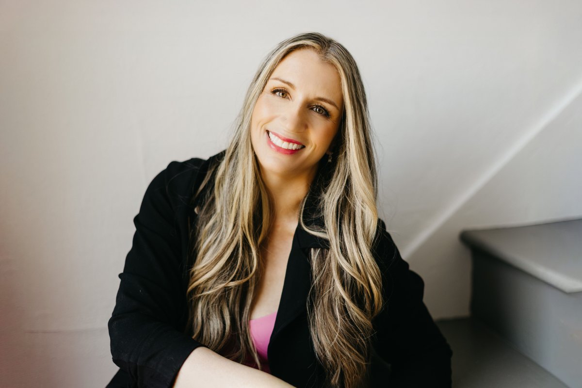 I'm a former Amazon recruiter. Here's how to use the 4 Ps of marketing — plus a 5th P — to get hired.