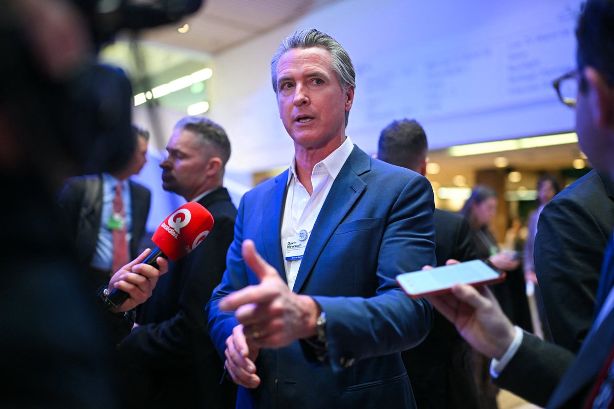 Gavin Newsom, Davos'taki konuşmasında Trump'ı eleştirerek ABD'de 'Don'un kuralı' olduğunu ifade etti.