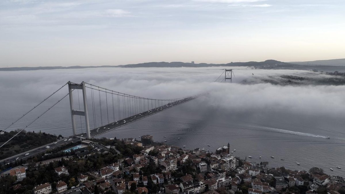 İstanbul Boğazı'nda gemi geçişleri durduruldu