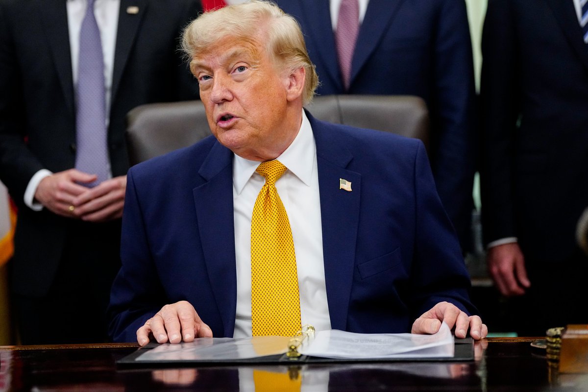 A new legal filing calls to stop the transfer of millions of student-loan borrowers off a key affordable repayment plan