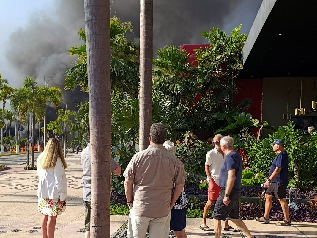 Chaos in Puerto Vallarta puts the spotlight on Americans retiring abroad