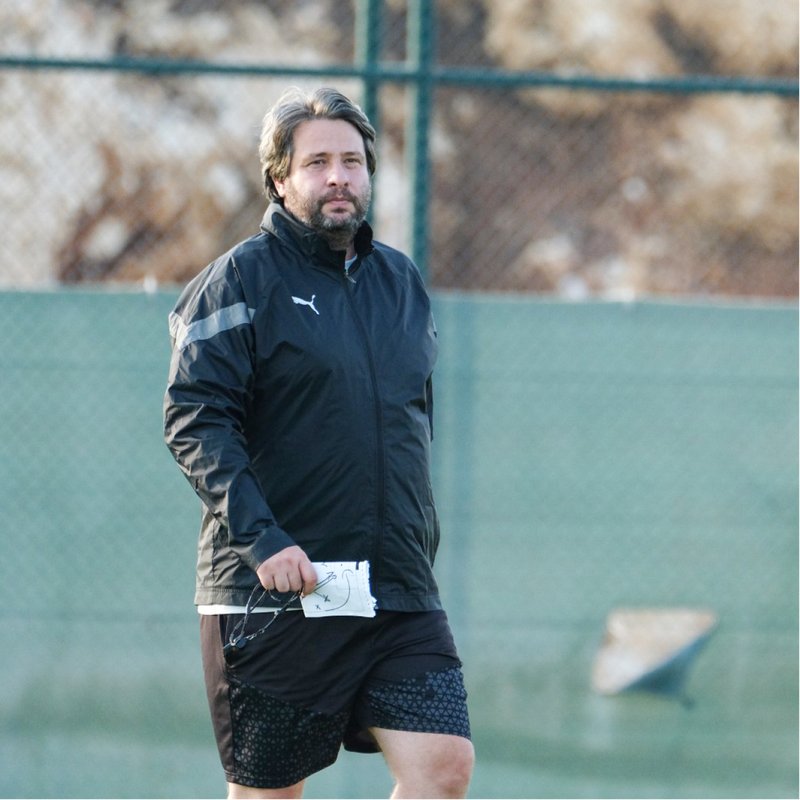Özhan Pulat'tan transfer açıklaması!